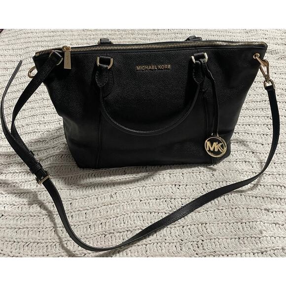 NWT Michael Kors Sierra Large Leather Purse Shoulder Bag Black Pebbled MSRP $298 - Picture 1 of 13